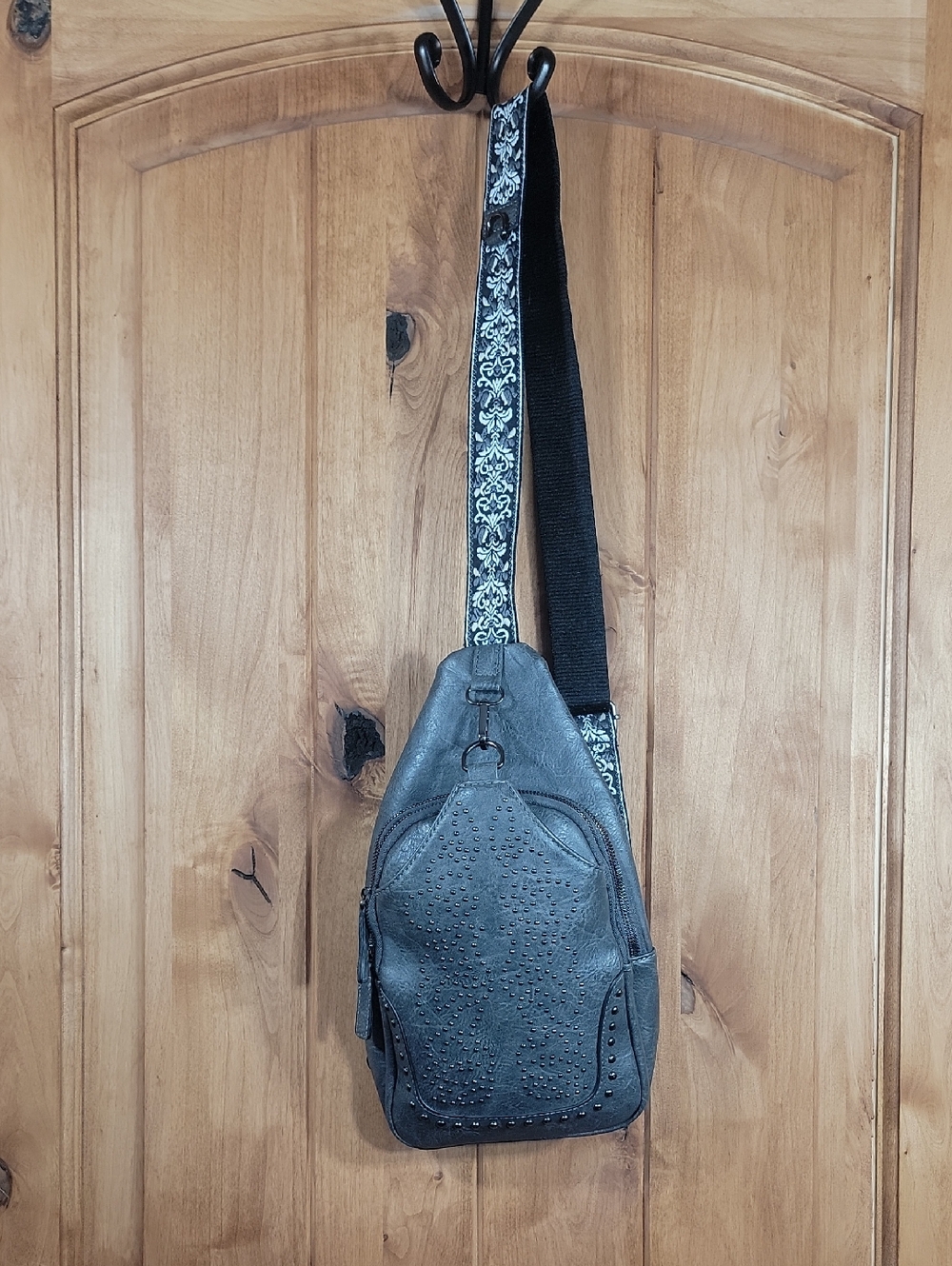 Sam & Hadley Convertible Crossbody Sling Bag - Picture 4 of 15